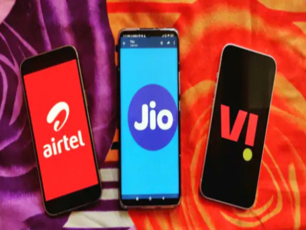 Airtel Vs Jio Recharge plan Hike