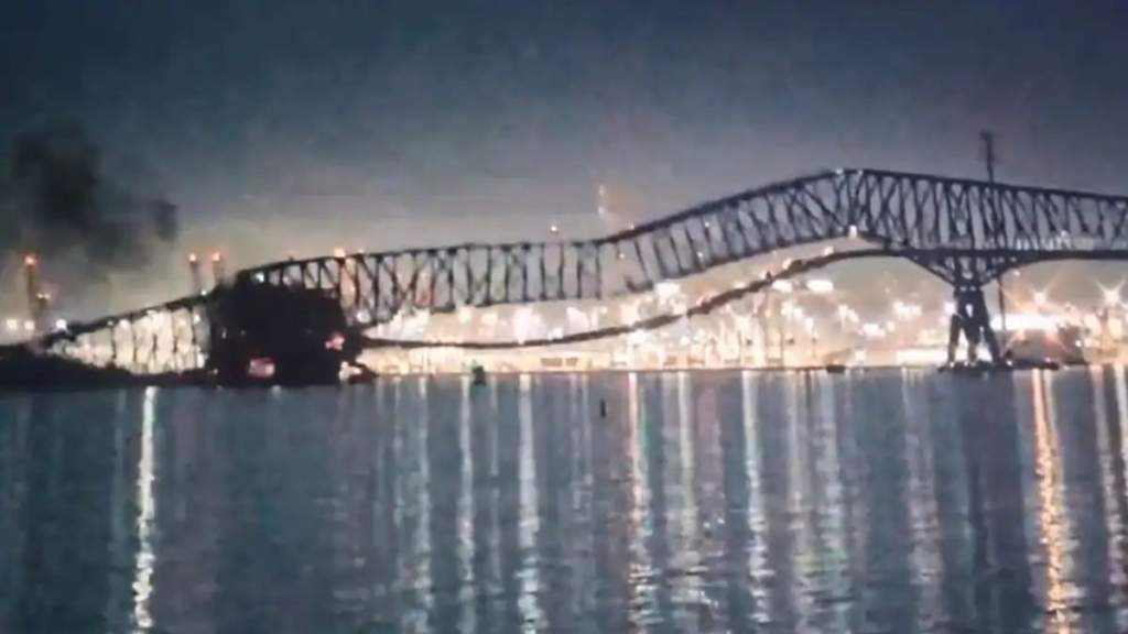 Francis Scott Bridge Collapses