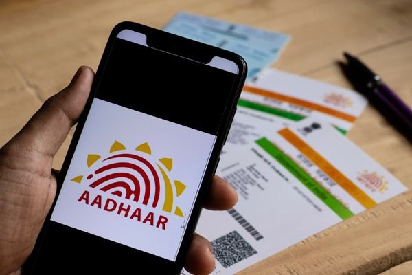 Aadhar Card Mobile Number Link