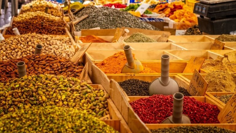 Counterfeit spices in Delhi