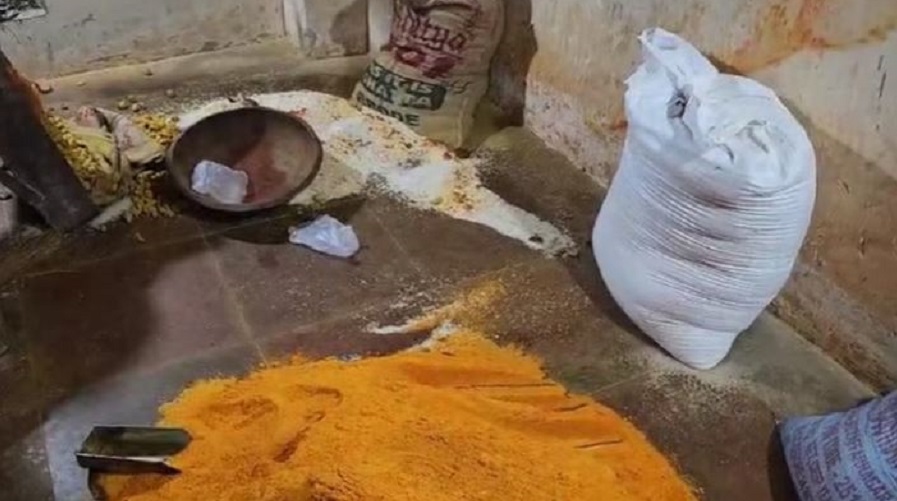 Counterfeit spices in Delhi