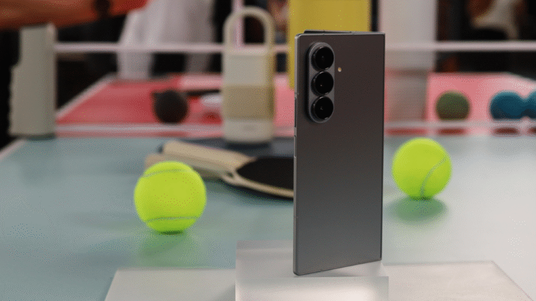 Samsung Offers Free AI on Galaxy Devices