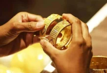 Gold Slips, Silver Shines : चुनावी हलचल के बीच बाजार का बदला मूड, जानिए निवेशकों के लिए क्या है संकेत? Gold Slips, Silver Shines