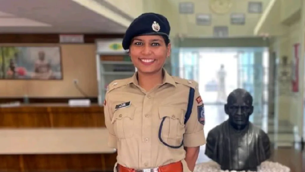 IPS Isha Singh